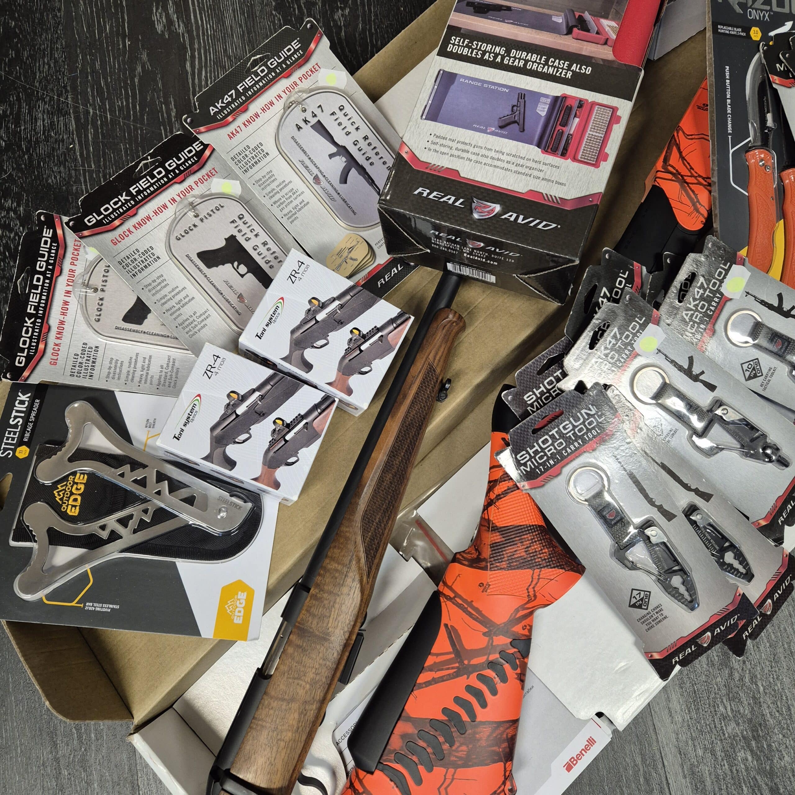 Mallikappaleita ja muita poistoja